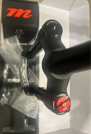 Horquilla Manitou Mezzer Pro 29”