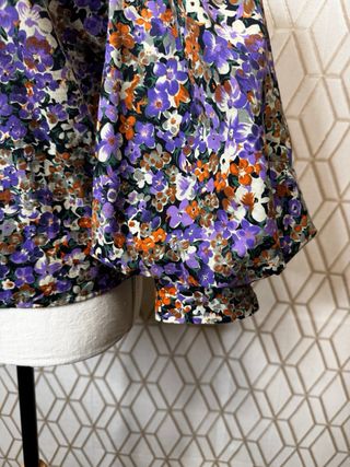 Blusa floral mangas farol