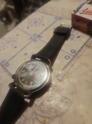 Reloj Puma Negro y Dorado