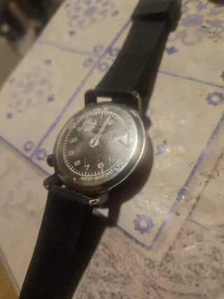 Reloj Puma Negro y Dorado