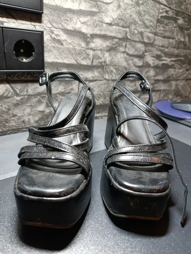 Sandalias de plataforma negras