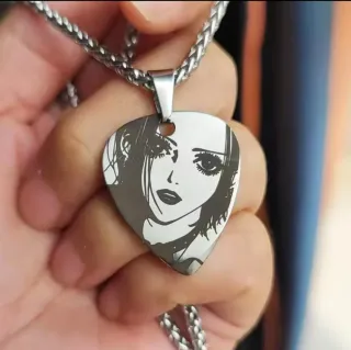 Collar NANA punk con púa de guitarra – Nueva!!
