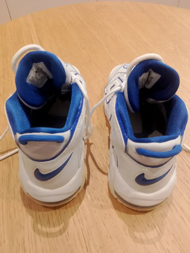 Zapatillas Nike Air More Uptempo Blancas y Azules