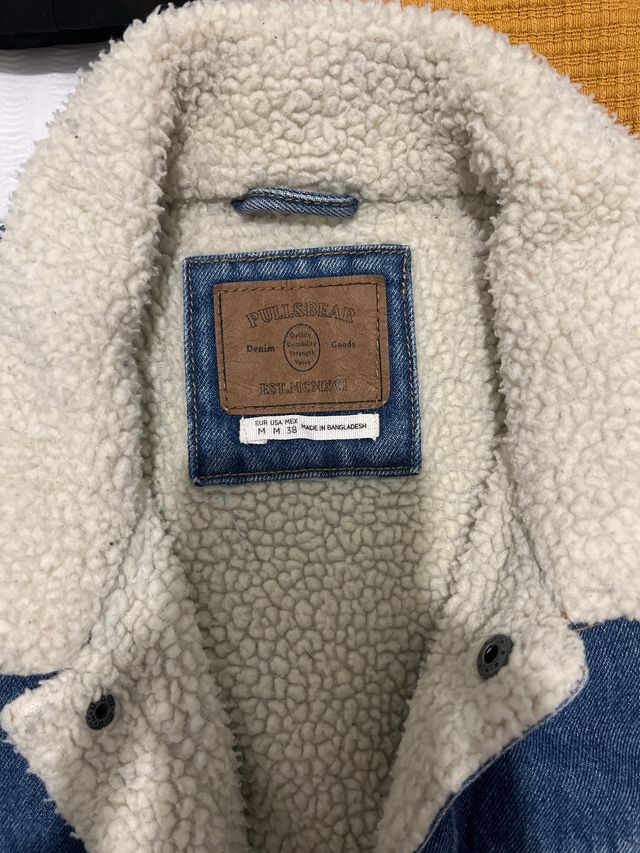 Chaqueta vaquera Pull&Bear forrada chico