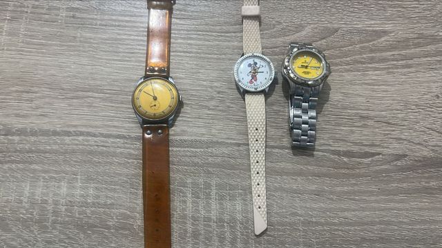 Lotto di 3 orologi: 1 uomo non funziona, 2 donne funzionano