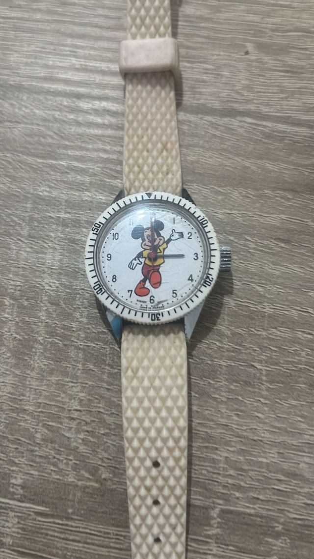 Lotto di 3 orologi: 1 uomo non funziona, 2 donne funzionano