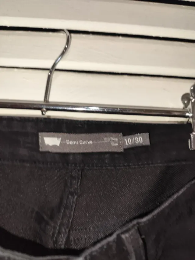 Pantalón Levi's Negro Demi Curve Talla 10/30
