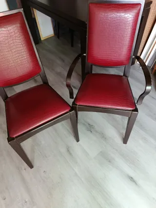 Mesa extensible madera maciza y sillas