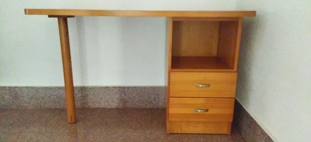 Dormitorios juvenilde madera..