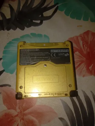 Nintendo Game Boy Advance SP Dorada