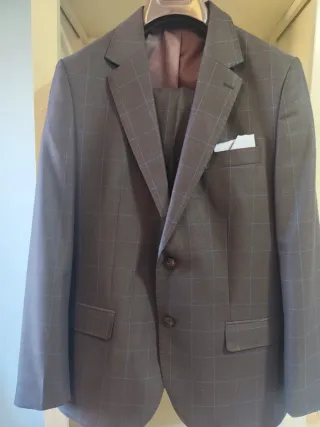 Traje de caballero Devota y Lomba