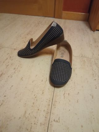 Zapatos negros de mujer