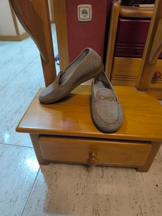 Zapatos negros de mujer