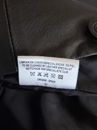 Chaqueta de cuero tres cuartos mujer