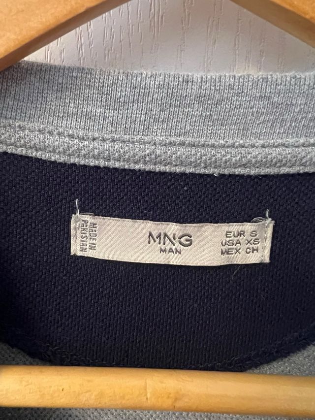 Sudadera gris con logo BESPOKE