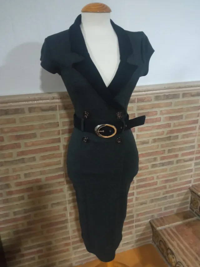 Vestido vintage negro/gris con cinturón