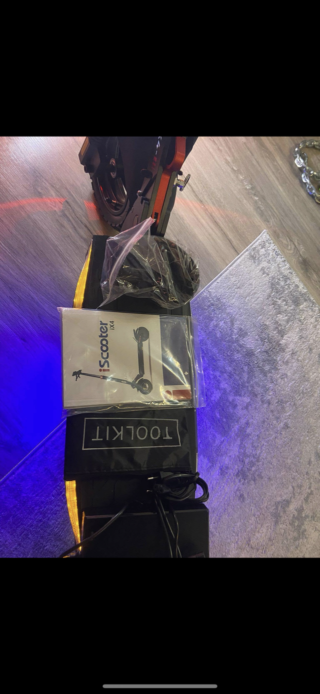 Patinete eléctrico iX4