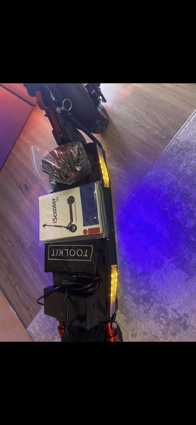 Patinete eléctrico iX4