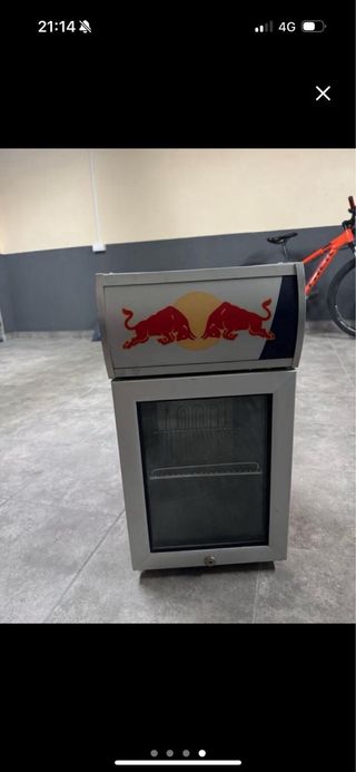 Nevera Red Bull