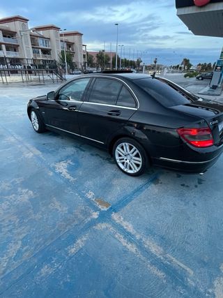 Mercedes benz C CDI 220 modelo 2007 color 6500