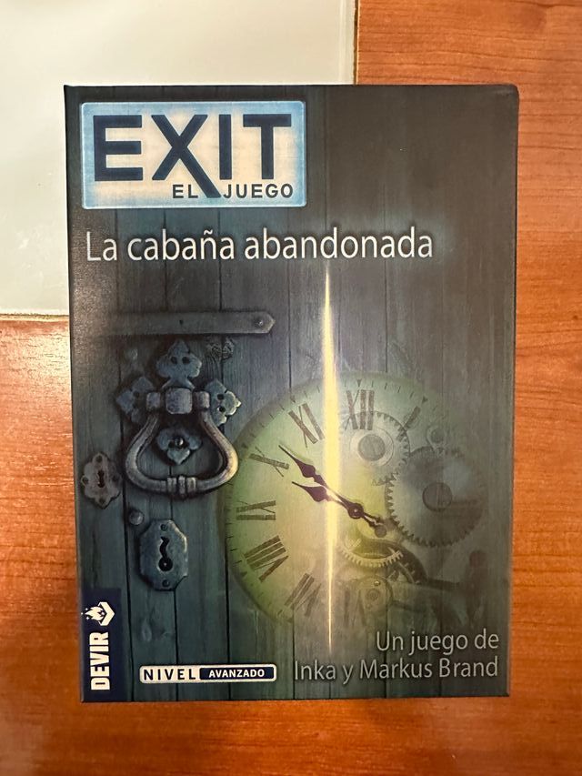 EXIT: La cabaña abandonada