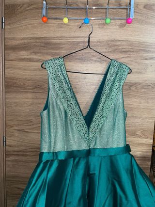Vestido largo verde brillante