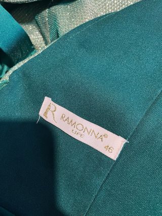 Vestido largo verde brillante