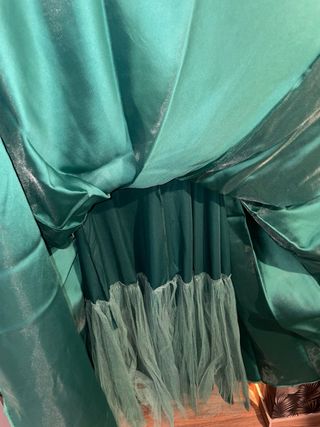 Vestido largo verde brillante