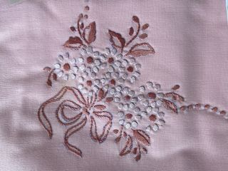 Lenzuola Matrimoniali Ricamate a Mano