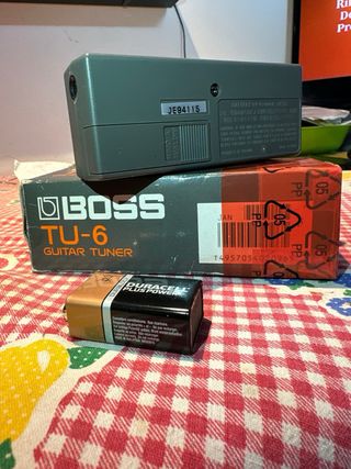 Accordatore strumenti TU-6