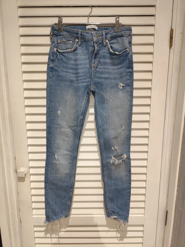 Vaqueros pitillo mujer desgastados