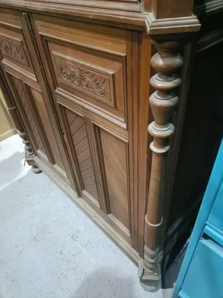 Aparador PARA RESTAURAR  con tapa de mármol