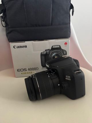 Canon EOS 4000D Cámara Digital Negra