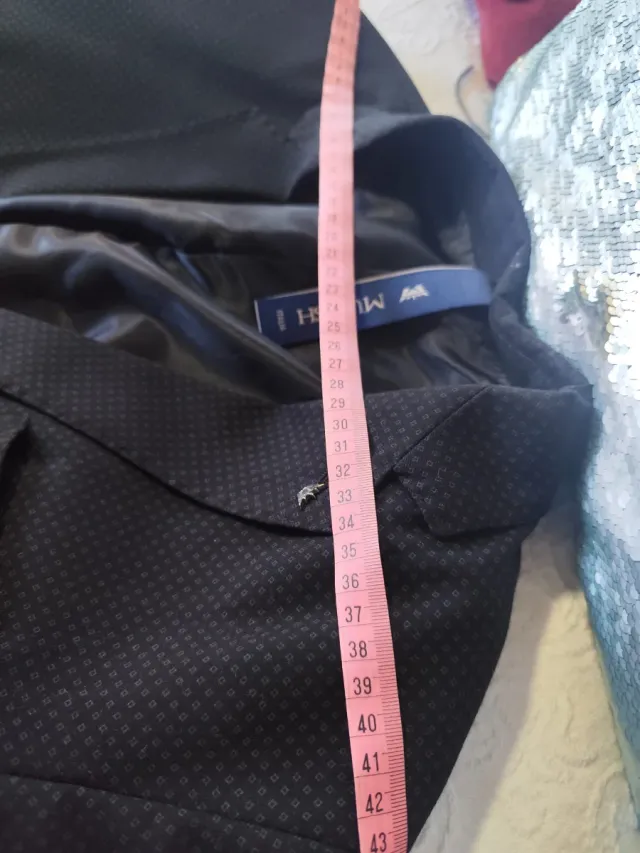 Traje de caballero marca Mulish