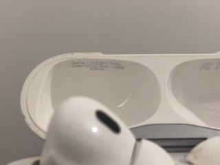 AirPods Pro 2 Apple