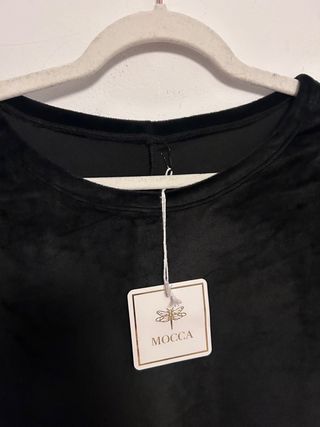 Vestido de terciopelo negro