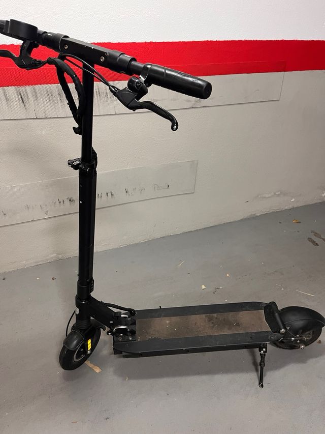 Patín Eléctrico Ruina - Buen Estado