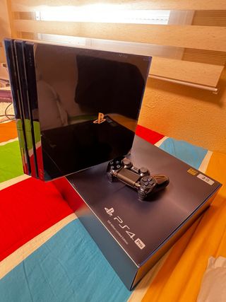 PS4 Pro 500 Millones Edición Limitada