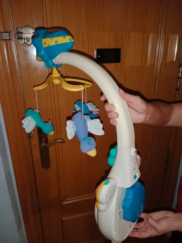 Móvil Cuna Vtech Mami Pata Proyector