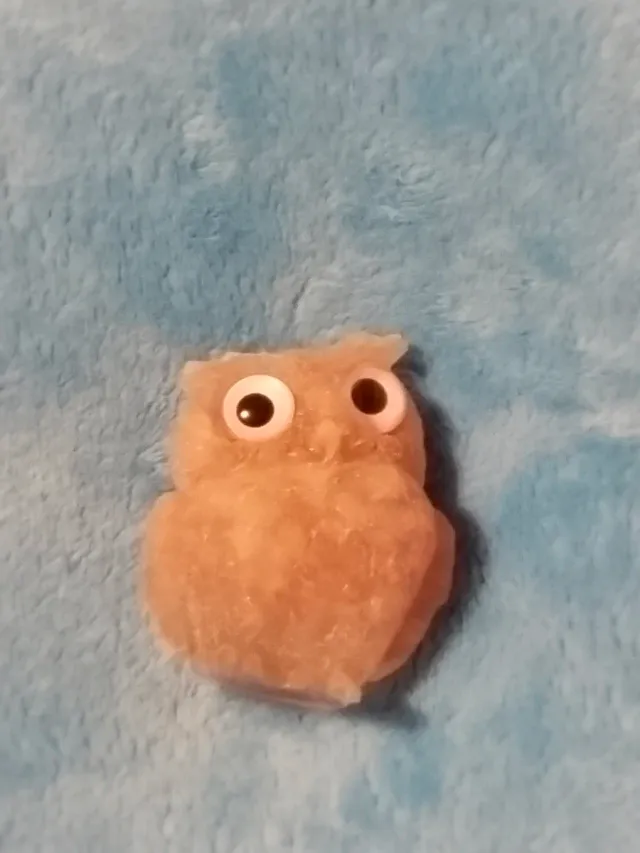 Búho pequeño cuarzo rosa