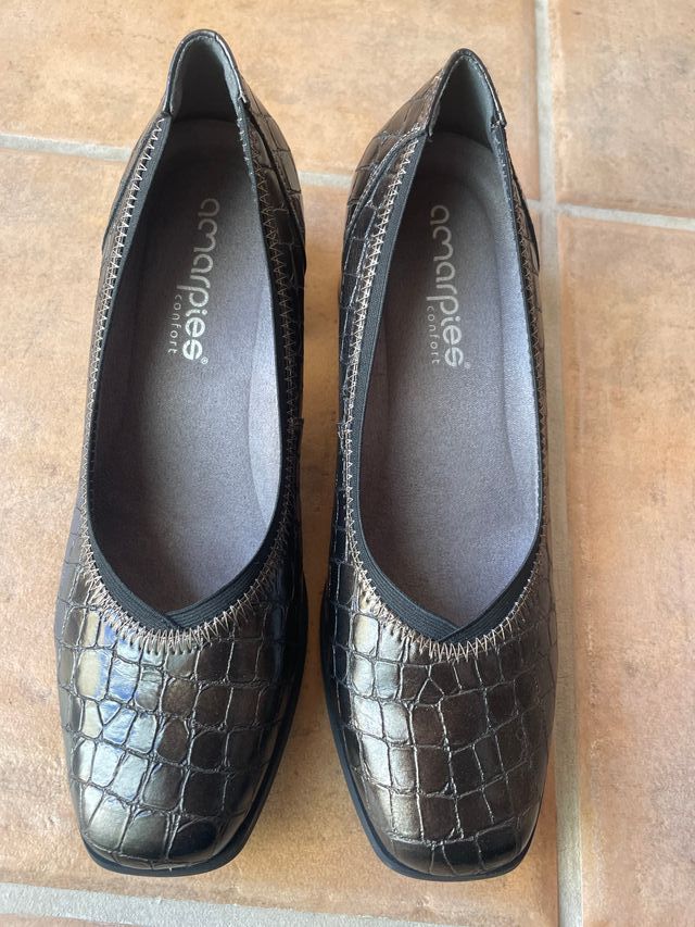 Zapatos Acornies Mujer Negros/Dorados Talla X