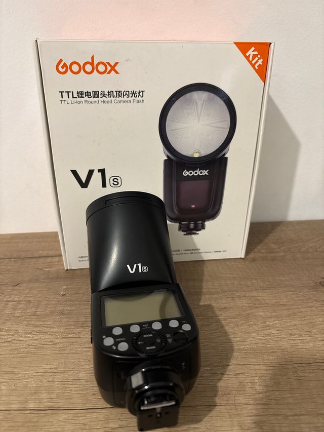 Godox V1S TTL Li-ion Round Head Flash