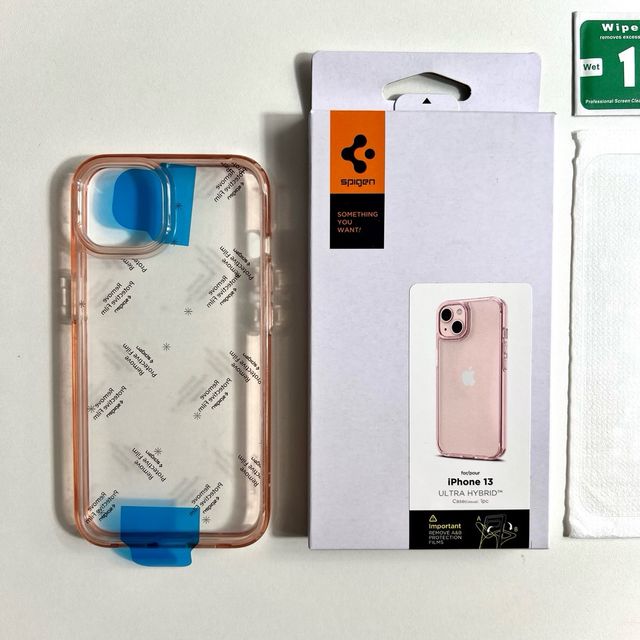 13 | Custodia Spigen + 2 Vetri Temperati | iPhone