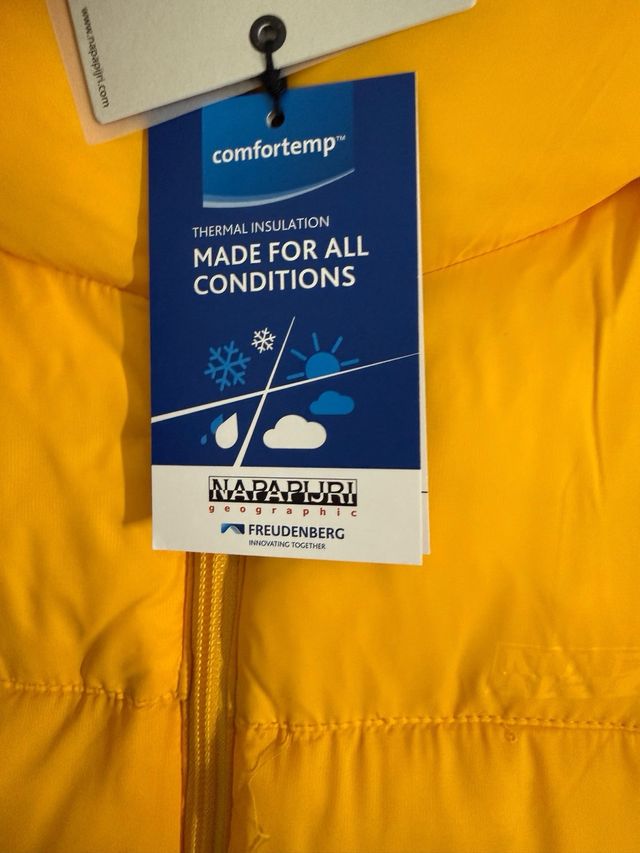 Abrigo Napapijri AERONS Amarillo