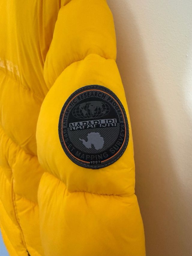 Abrigo Napapijri AERONS Amarillo