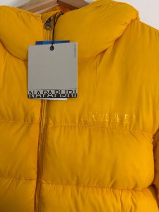 Abrigo Napapijri AERONS Amarillo