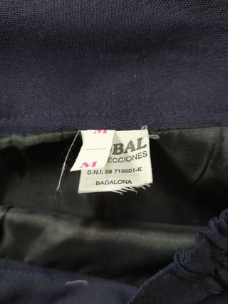 Traje falda y chaqueta azul