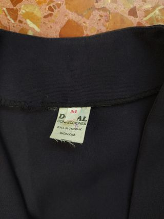 Traje falda y chaqueta azul