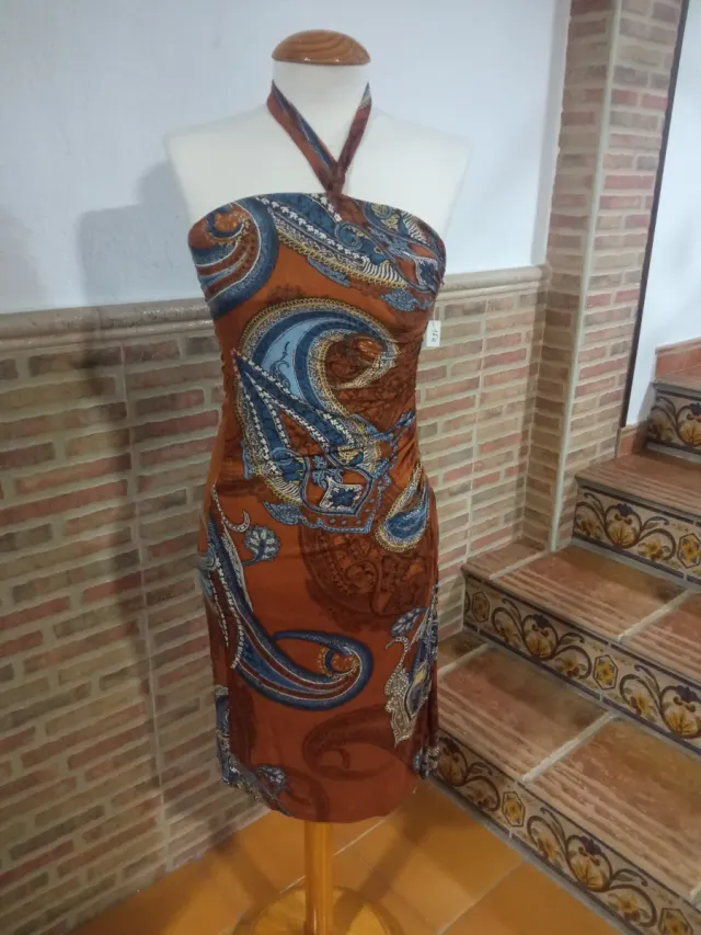 Vestido Pin Up Estampado Paisley