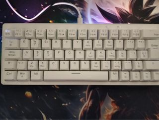 Teclado Mecánico Blanco con RGB